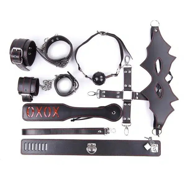8 Piece Bondage Set Black